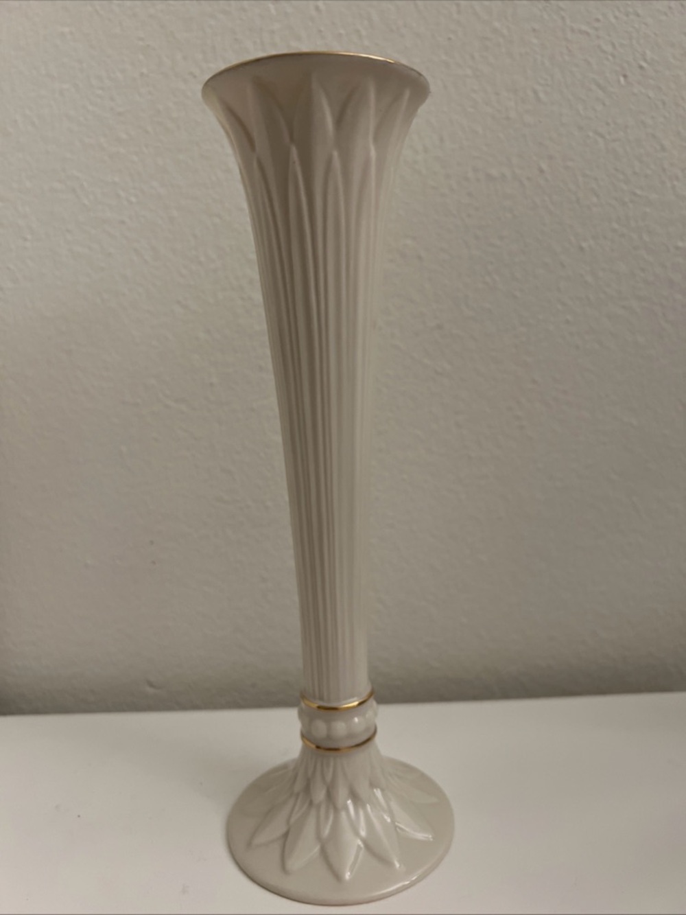 Lenox USA Fluted Tivoli Bud Vase Porcelain 24K Gold Trim Embossed Ivory 9” Tall